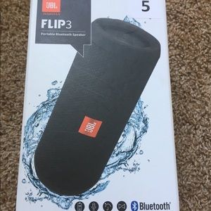 Brand new black FLIP3 Bluetooth speaker by JBL